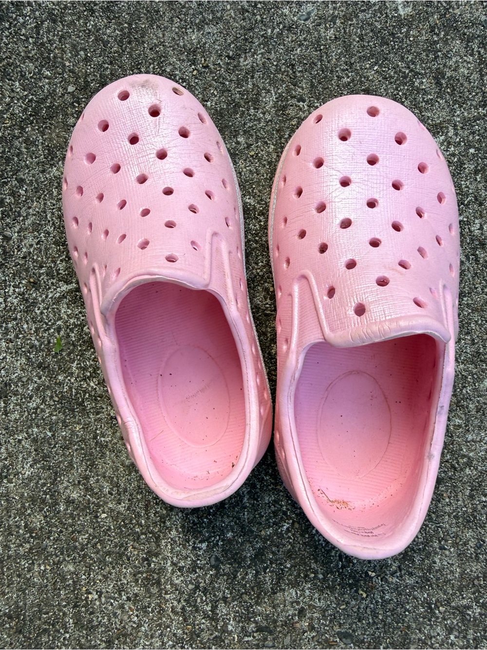 Pink Waterproof Clogs - Picture 3 of 3